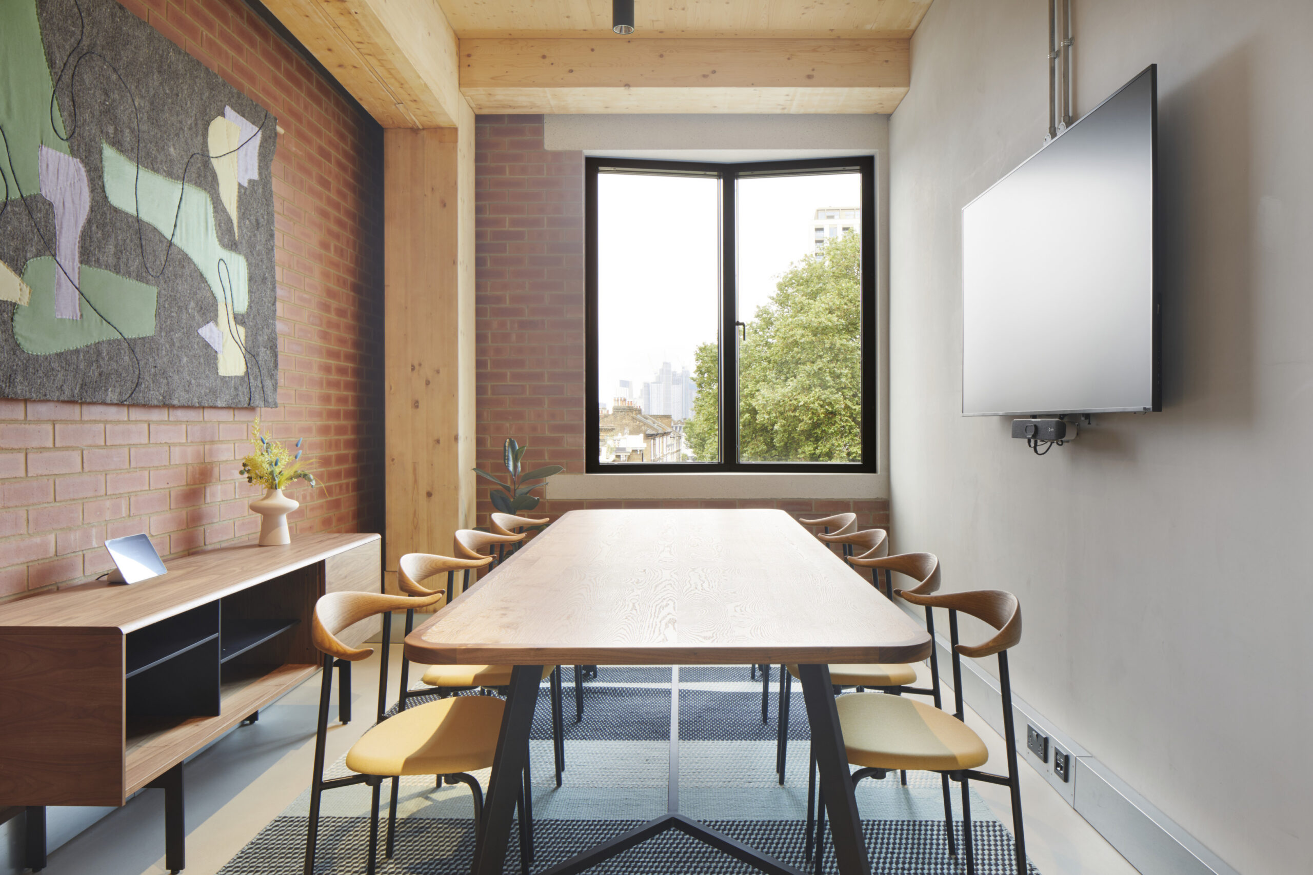 Beautifully designed meeting rooms as an extension to your new office.