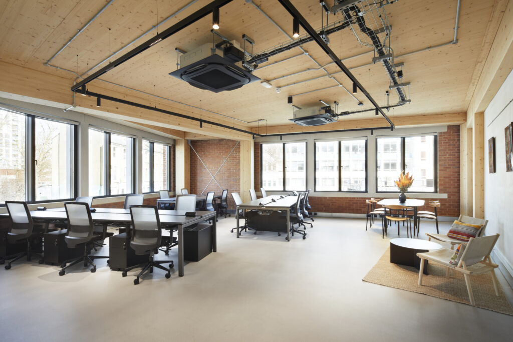 Furnished office to let in South London, a great place to work